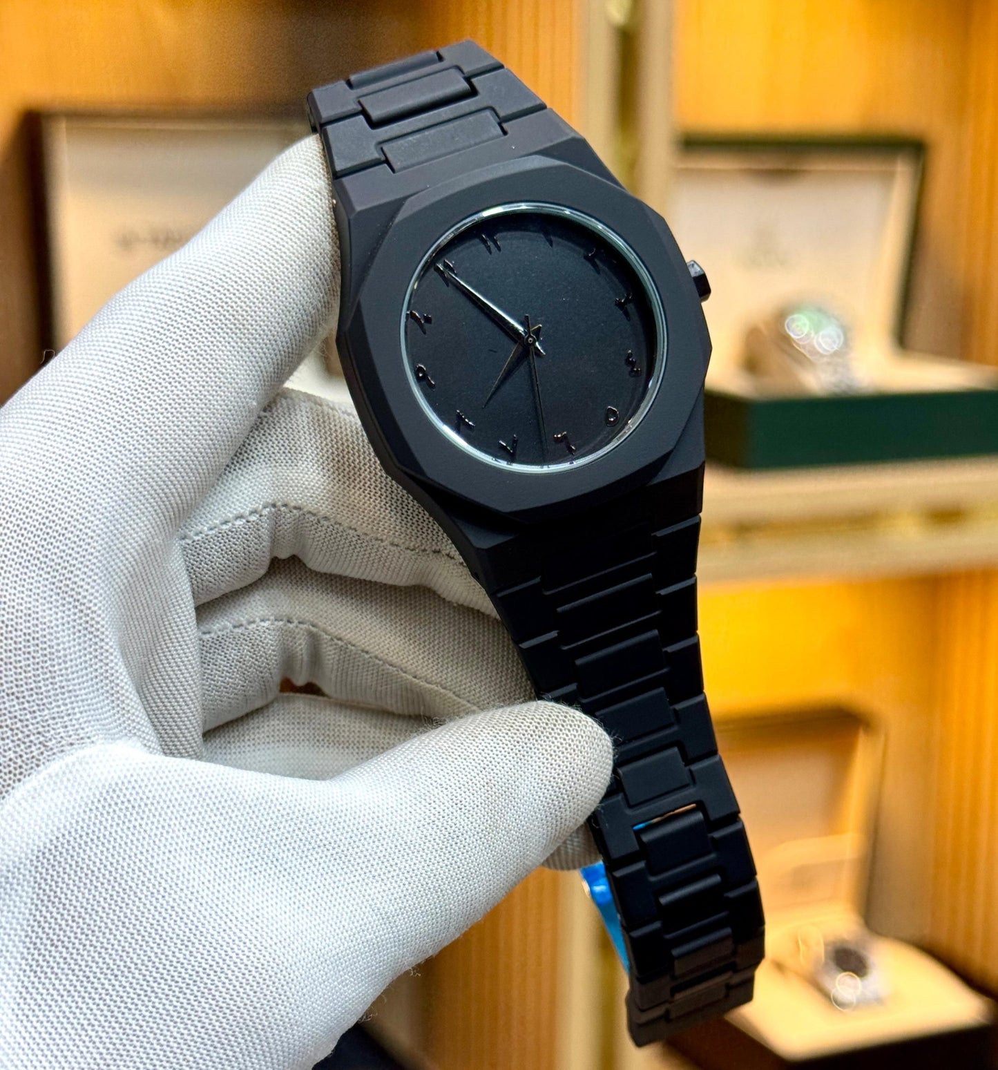 Full Black Aura Quartz Watch – Lightweight Design