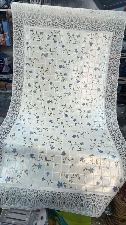 Beautiful White Floral Dastarkhwan With Intricate Lace Border – Perfect For Traditional Dining